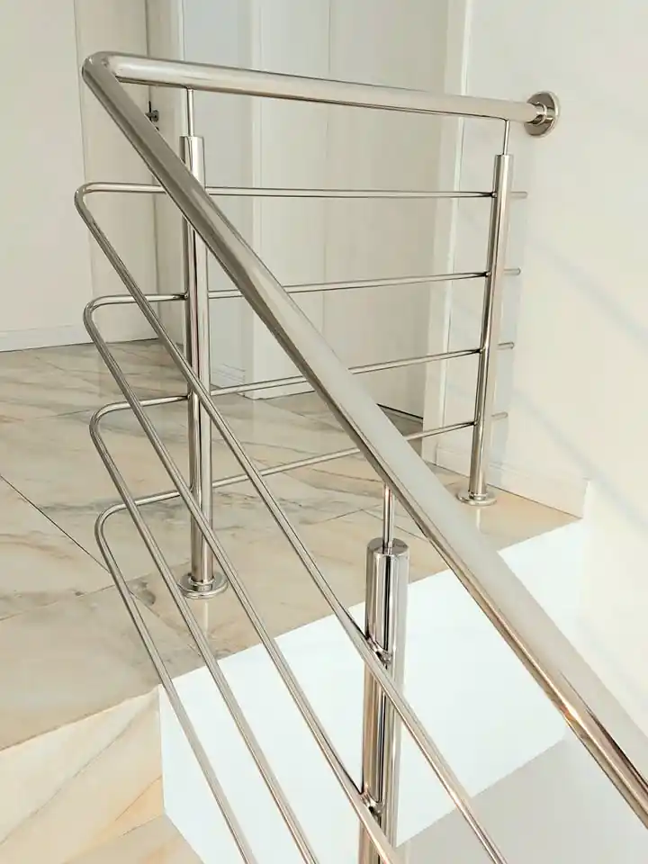 Balustradă inox clasică - lucrare Real Inox 2