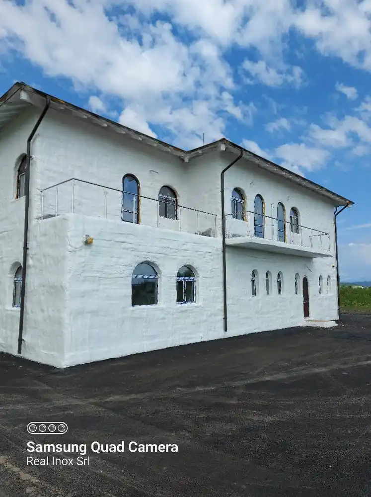 Balustradă inox cu sticlă securizată