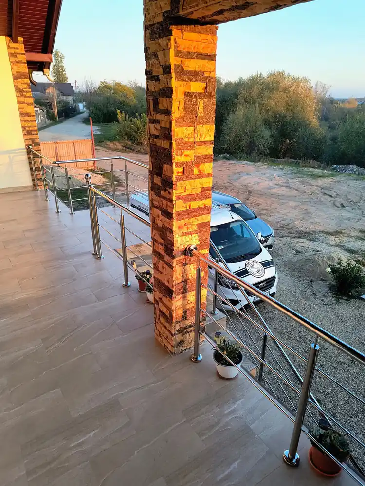Balustrade inox pentru terase în Rahova, București - model realizat de Real Inox